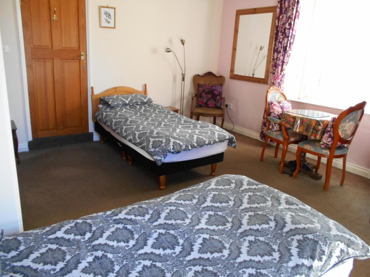 The Arlington Hotel Hele Екстериор снимка